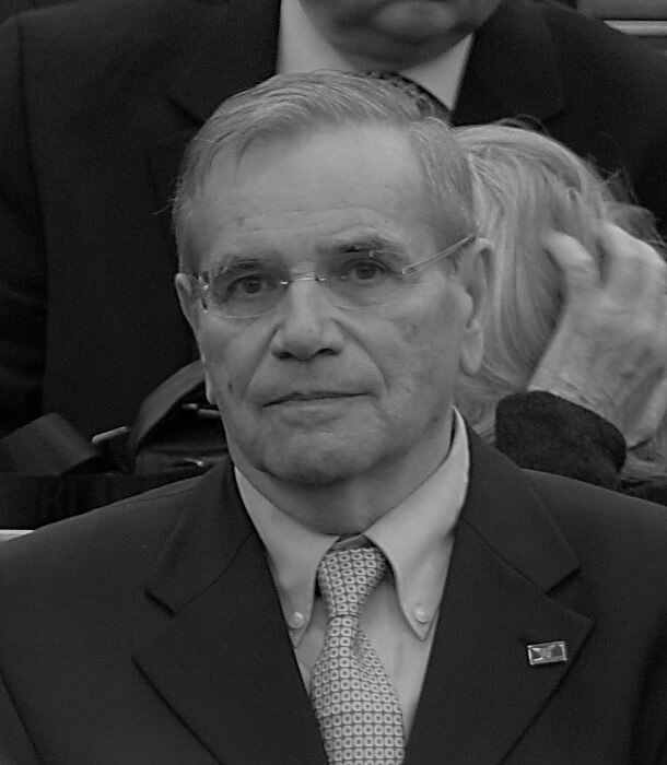 Kő András
